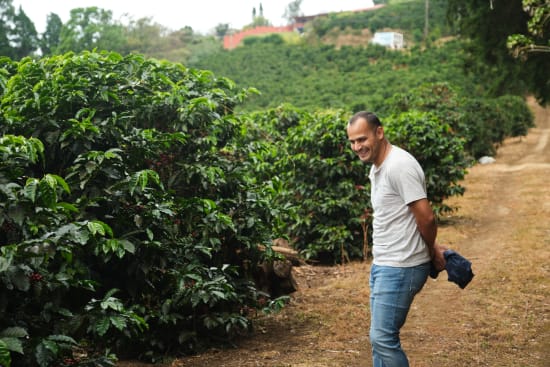 Costa Rica coffee farm Finca Llano Bonito with the owner